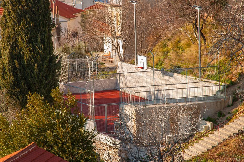 Apartment Lelas Omiš Exterior foto